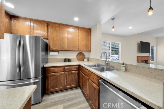 2740 Gramercy Avenue, Torrance CA: https://media.crmls.org/medias/f93f02d2-21ff-459e-aeb7-a5882f8defe6.jpg