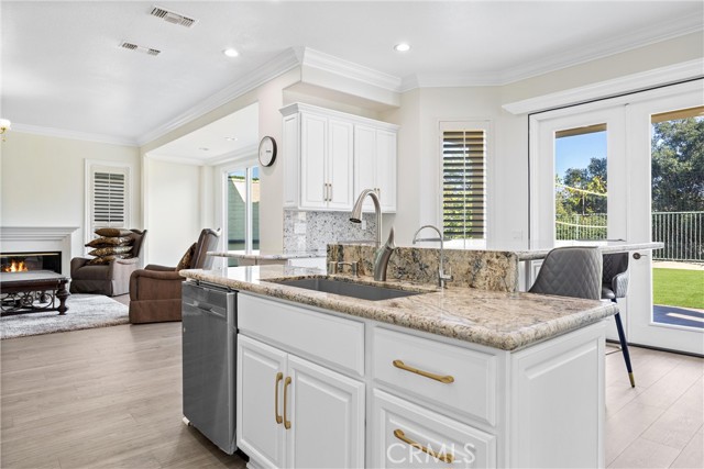 Detail Gallery Image 15 of 51 For 10 Lafayette Ln, Coto de Caza,  CA 92679 - 5 Beds | 4/1 Baths