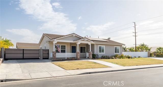 Detail Gallery Image 2 of 73 For 41744 Mesquite Ln, Murrieta,  CA 92562 - 5 Beds | 4 Baths