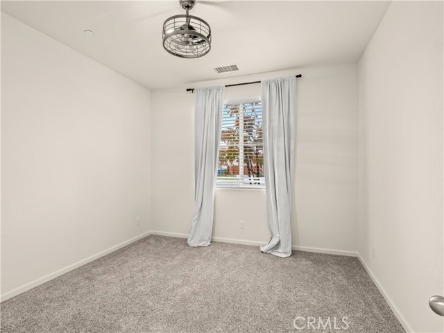 Detail Gallery Image 12 of 37 For 1040 San Marino, Clovis,  CA 93619 - 4 Beds | 3 Baths