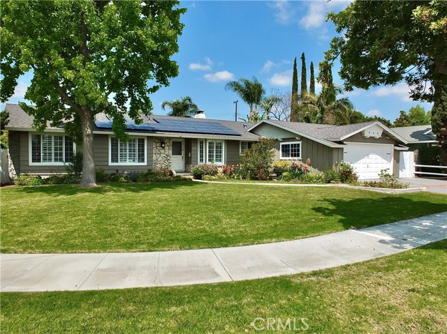 729 East Emerson Ave, Orange CA: https://media.crmls.org/medias/f93fe2e7-788f-4d4f-80bc-b95dbc382fbe.jpg