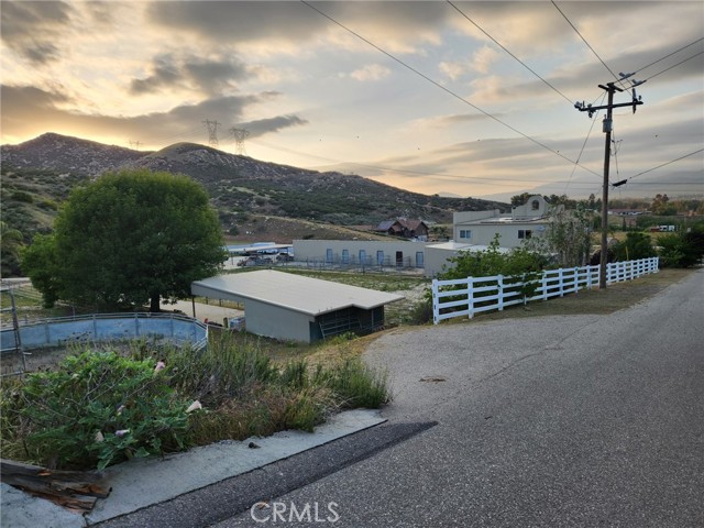 Detail Gallery Image 6 of 8 For 15305 Del Rita Rd, Banning,  CA 92220 - 6 Beds | 5 Baths