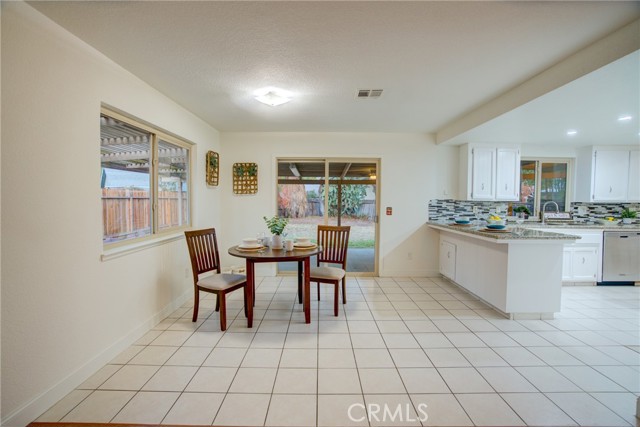 Detail Gallery Image 10 of 47 For 3567 Ojai Ct, Merced,  CA 95348 - 3 Beds | 2 Baths