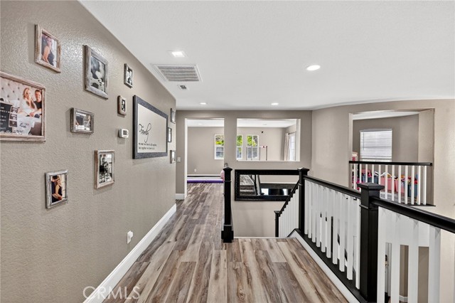 Detail Gallery Image 23 of 57 For 31860 Willow Wood Ct, Lake Elsinore,  CA 92532 - 4 Beds | 3 Baths