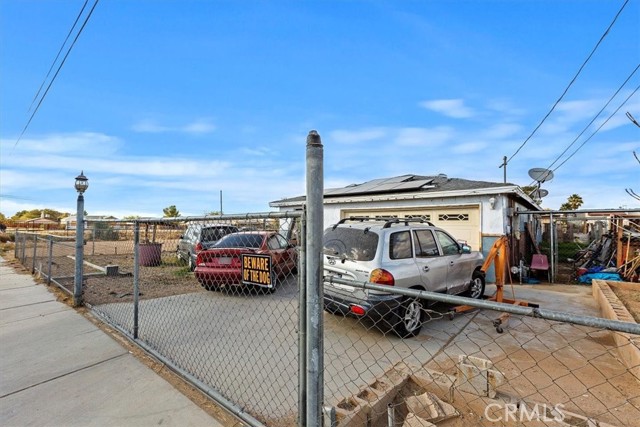 11940 White Avenue, Adelanto, California 92301, 3 Bedrooms Bedrooms, ,2 BathroomsBathrooms,Single Family Residence,For Sale,White,CV24195751