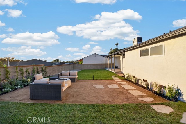 10254 Roscoe Boulevard photo 34