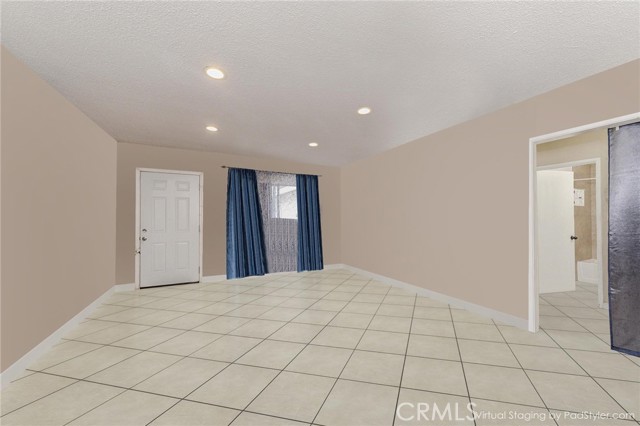 1236 N Dresden Place, Anaheim CA: https://media.crmls.org/medias/f9431cf9-f40a-451b-a3fc-99a8f87b4ae0.jpg