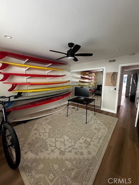 4704 Seashore Drive, Newport Beach CA: https://media.crmls.org/medias/f943af69-9e14-48fc-b5a4-fed29c5aedde.jpg