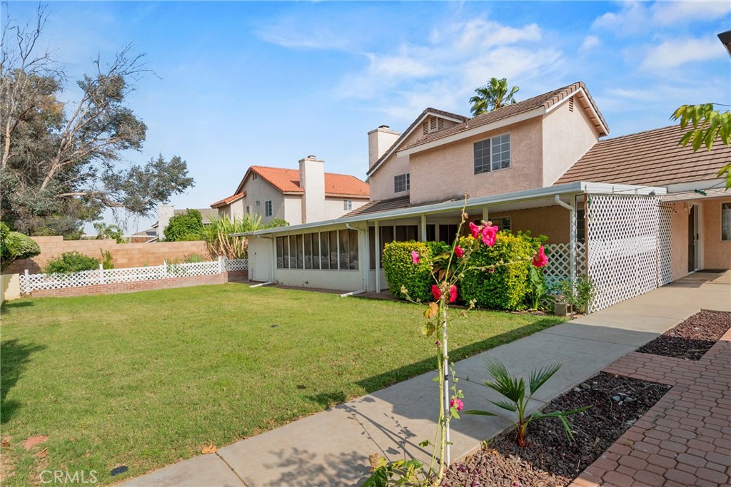 MLS #OC25106498 img 33