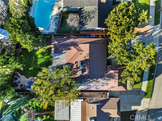 Detail Gallery Image 36 of 38 For 7819 Encino, Northridge,  CA 91325 - 3 Beds | 2 Baths