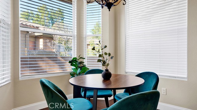 Detail Gallery Image 6 of 31 For 19431 57d Rue De Valore, Lake Forest,  CA 92610 - 2 Beds | 2 Baths