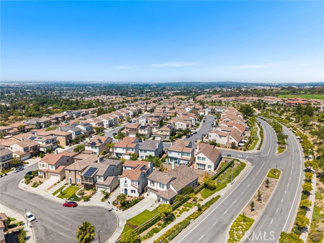 3913 Congressional Court, Yorba Linda CA: https://media.crmls.org/medias/f9463b69-404a-414c-8755-57fe875eca81.jpg
