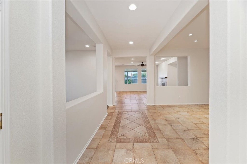 MLS #SW25261445 image #2