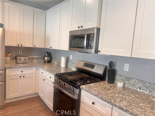 Detail Gallery Image 13 of 44 For 1433 Chardonnay, San Jacinto,  CA 92582 - 4 Beds | 2 Baths