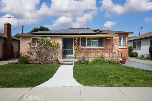 Detail Gallery Image 1 of 30 For 5963 Oliva Ave, Lakewood,  CA 90712 - 4 Beds | 2 Baths