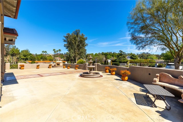 43991 John Warner Road, Temecula CA: https://media.crmls.org/medias/f9479cf2-2a53-474e-bcb9-7421c95f538f.jpg