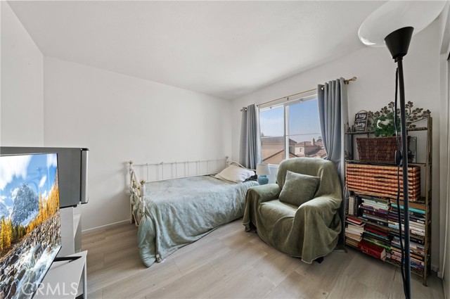 Detail Gallery Image 22 of 27 For 717 North Angeleno Avenue, Azusa,  CA 91702 - 4 Beds | 2/1 Baths