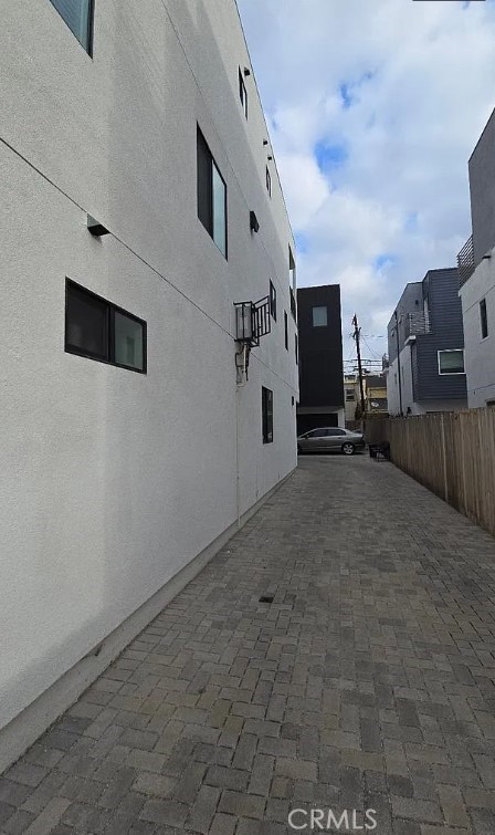 Detail Gallery Image 5 of 23 For 6417 1/2 Lexington Ave, Los Angeles,  CA 90038 - 4 Beds | 4 Baths