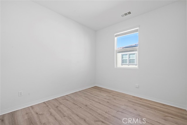 16022 Voyager Avenue, Chino CA: https://media.crmls.org/medias/f948591d-1e74-47f3-a122-0352b5c32e18.jpg