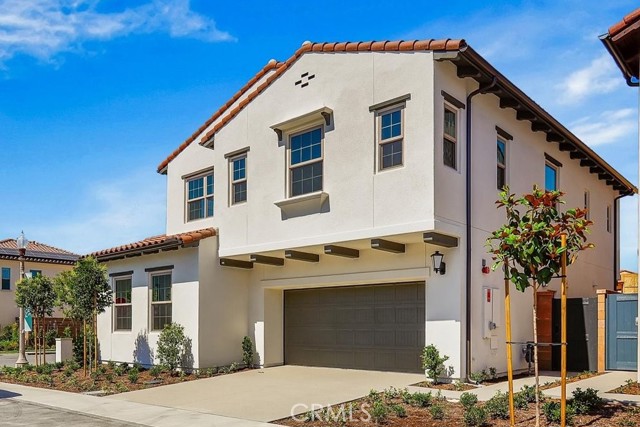 228 Birdseye, Irvine CA: https://media.crmls.org/medias/f9486334-62d0-4a2b-bed5-5f2ce5aa4abd.jpg