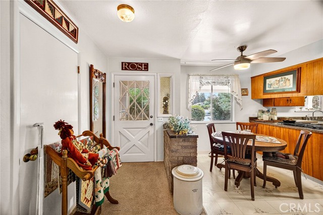 7012 State Hwy 32, Orland CA: https://media.crmls.org/medias/f9489181-41b0-4e71-b2e2-64cec3d42aec.jpg