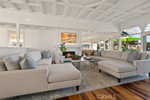 Detail Gallery Image 38 of 68 For 218 Evening Star Ln, Newport Beach,  CA 92660 - 5 Beds | 3/1 Baths