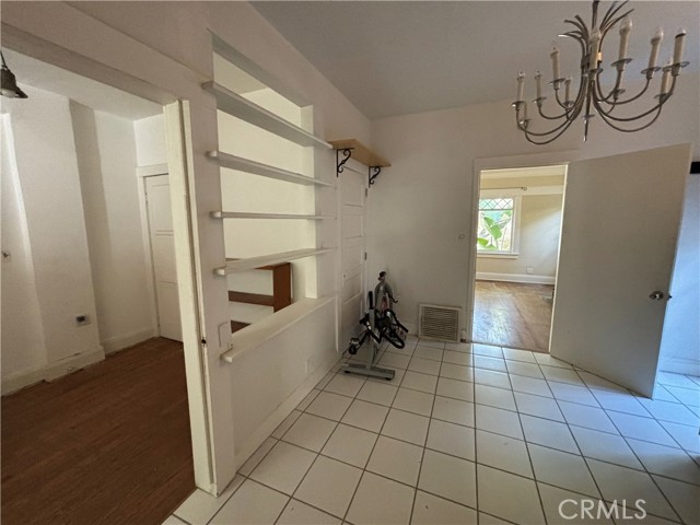 Detail Gallery Image 18 of 47 For 608 S. Adams St, Glendale,  CA 91205 - – Beds | – Baths