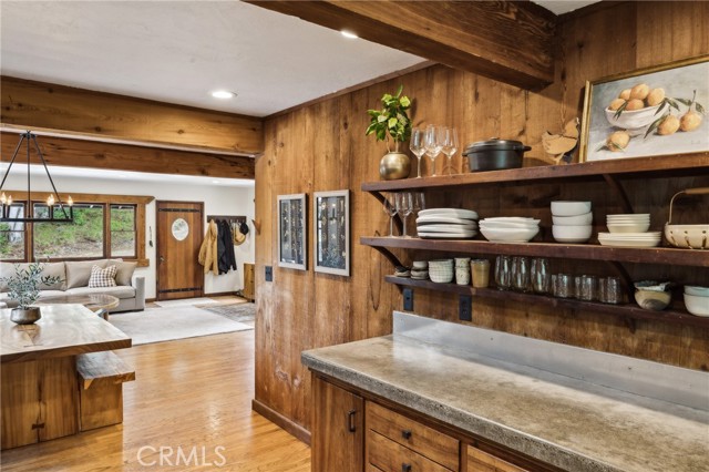 Detail Gallery Image 19 of 64 For 2965 Prefumo Canyon Rd, San Luis Obispo,  CA 93405 - 4 Beds | 3 Baths