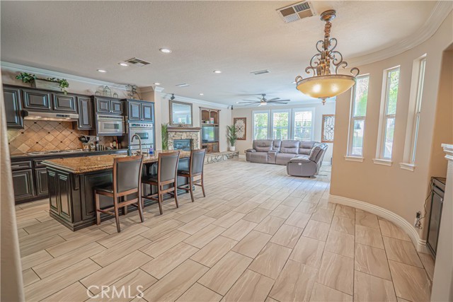 25505 Brighton Place, Stevenson Ranch CA: https://media.crmls.org/medias/f94d2583-d051-4e9e-9ba8-53bad5d7d848.jpg