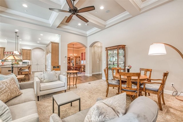Detail Gallery Image 8 of 36 For 11395 N Monte Vista Way, Fresno,  CA 93730 - 4 Beds | 2 Baths