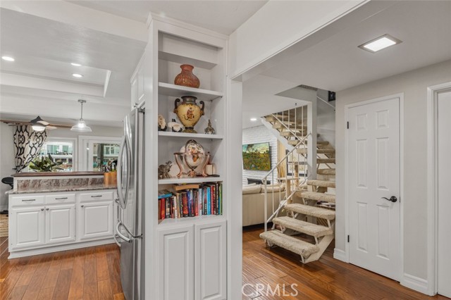 21778 Tahoe Lane, Lake Forest CA: https://media.crmls.org/medias/f94ddfc5-d07e-4463-be2c-9003a4e39014.jpg