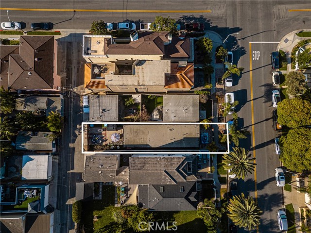 Detail Gallery Image 45 of 50 For 308 12th, Huntington Beach,  CA 92648 - 2 Beds | 1 Baths