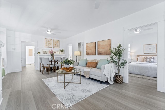 765 Loma Avenue, Long Beach CA: https://media.crmls.org/medias/f94f0f9a-98b1-43f0-a564-dea62c015eca.jpg