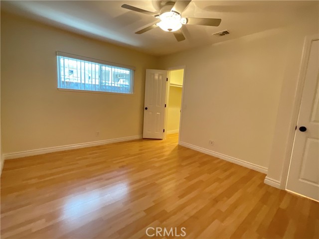 2641 Santa Ana Avenue, Costa Mesa CA: https://media.crmls.org/medias/f94f17eb-dca2-473b-a271-262ba341116e.jpg