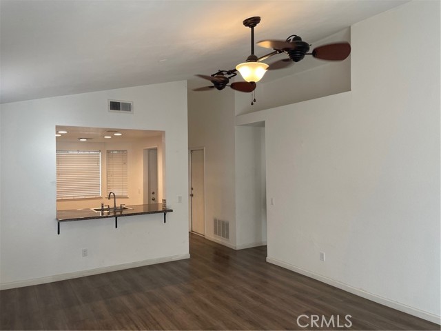 Detail Gallery Image 9 of 9 For 1005 Lilac St, Hemet,  CA 92545 - 2 Beds | 1 Baths