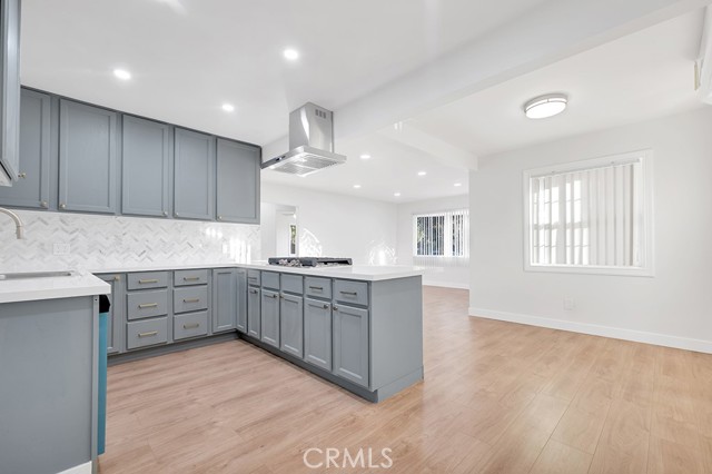 Detail Gallery Image 5 of 15 For 14937 Friar, Van Nuys,  CA 91411 - 5 Beds | 3 Baths