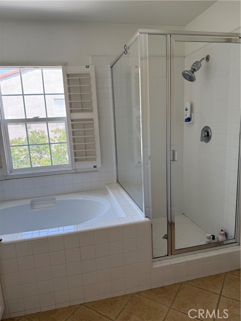 Detail Gallery Image 21 of 27 For 45 Avondale, Irvine,  CA 92602 - 4 Beds | 3 Baths
