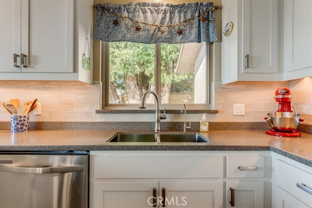 Detail Gallery Image 18 of 70 For 679 Orlando, Cambria,  CA 93428 - 2 Beds | 2 Baths