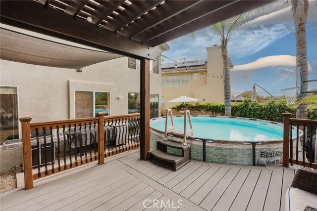 20019 Franks Way, Saugus CA: https://media.crmls.org/medias/f9528252-fb71-43f2-910f-fd5e30316e50.jpg