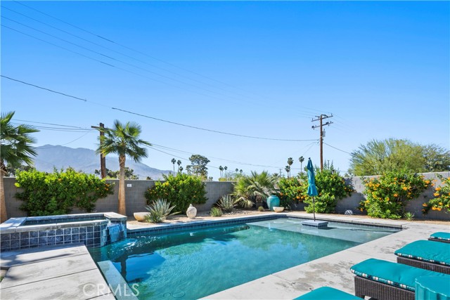 Detail Gallery Image 19 of 27 For 1923 Marguerite St, Palm Springs,  CA 92264 - 3 Beds | 2 Baths