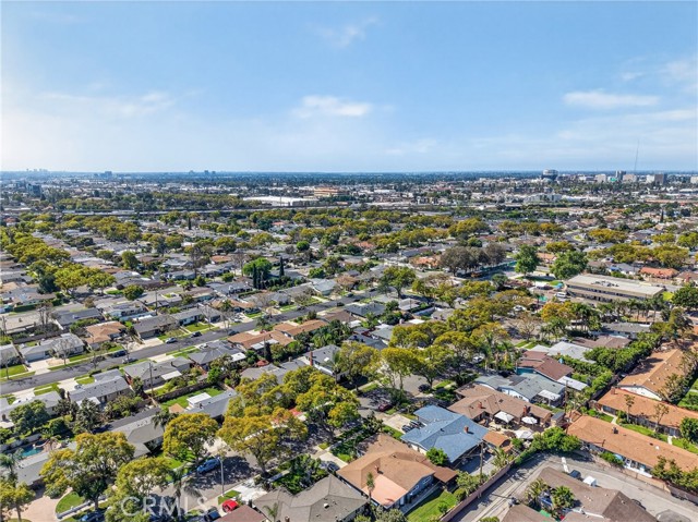 Detail Gallery Image 54 of 54 For 1626 E 15th, Santa Ana,  CA 92701 - 4 Beds | 2 Baths