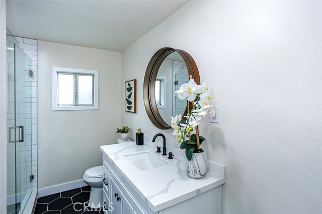 Detail Gallery Image 11 of 26 For 8922 Las Posas St, Pico Rivera,  CA 90660 - 2 Beds | 1 Baths