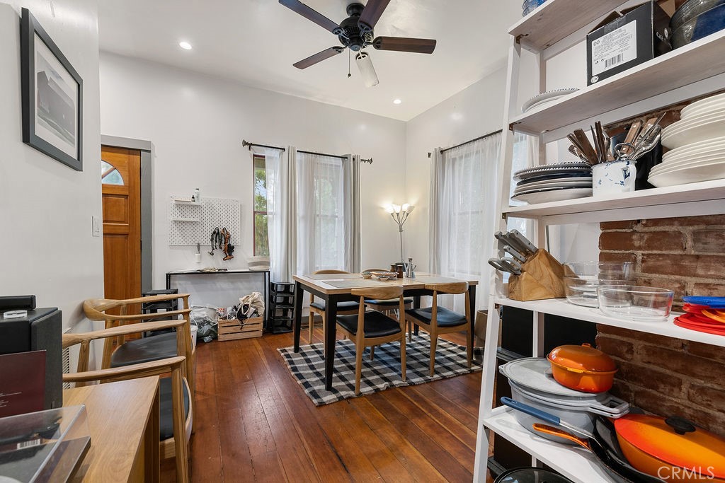 MLS #SR25244494 image #9