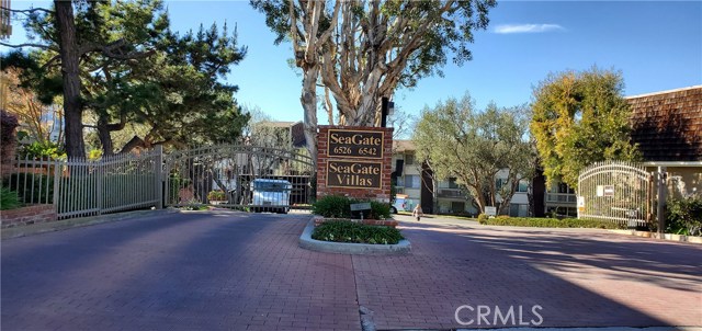 Photo of 6542 Ocean Crest Drive #B207, Rancho Palos Verdes, CA 90275