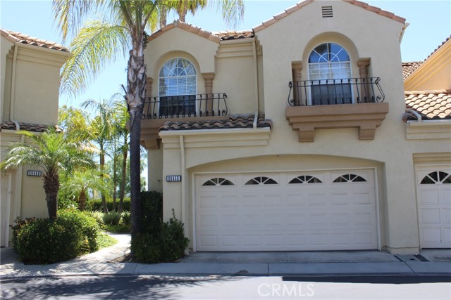 26452 La Scala, Laguna Hills CA: https://media.crmls.org/medias/f95453e8-3792-42eb-98ed-09735d43fec7.jpg