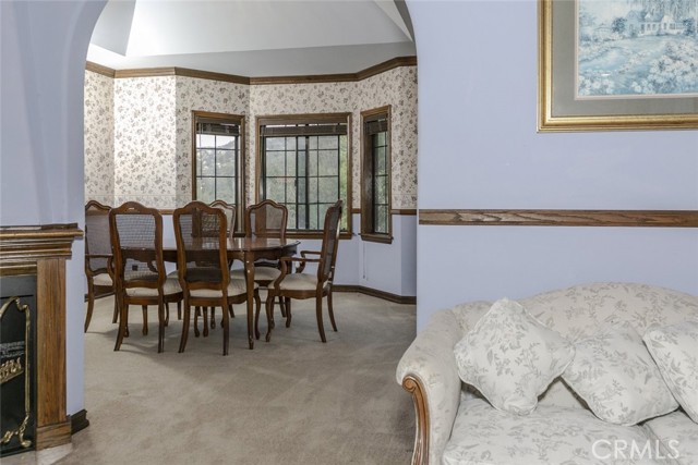 Detail Gallery Image 26 of 75 For 24300 Sylvan Glen Rd, Calabasas,  CA 91302 - 5 Beds | 3 Baths