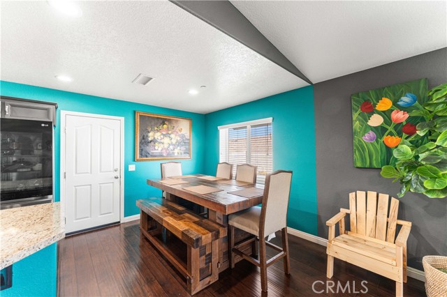 Detail Gallery Image 10 of 36 For 37068 Waltham Pl, Palmdale,  CA 93550 - 4 Beds | 2 Baths