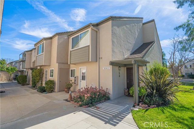 Detail Gallery Image 58 of 59 For 24430 Nicklaus Dr #L2,  Valencia,  CA 91355 - 3 Beds | 3 Baths