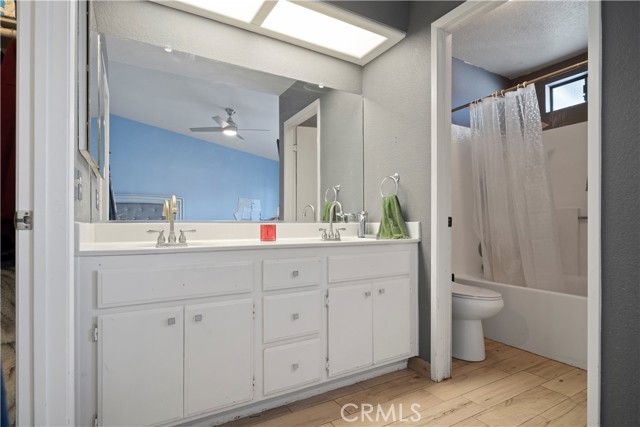 Detail Gallery Image 21 of 34 For 15634 via Cartagena, Hesperia,  CA 92345 - 3 Beds | 2 Baths