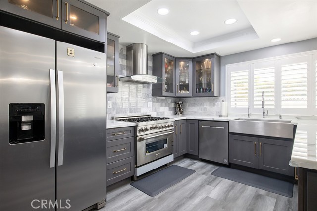 Detail Gallery Image 4 of 62 For 8972 Pebble Beach Cir, Westminster,  CA 92683 - 3 Beds | 3 Baths